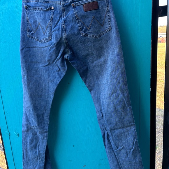 Wrangler Retro Slim Boot pair of jean - Picture 5 of 5